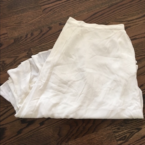 COPY - White Hinge Midi Skirt Size S - Picture 6 of 14